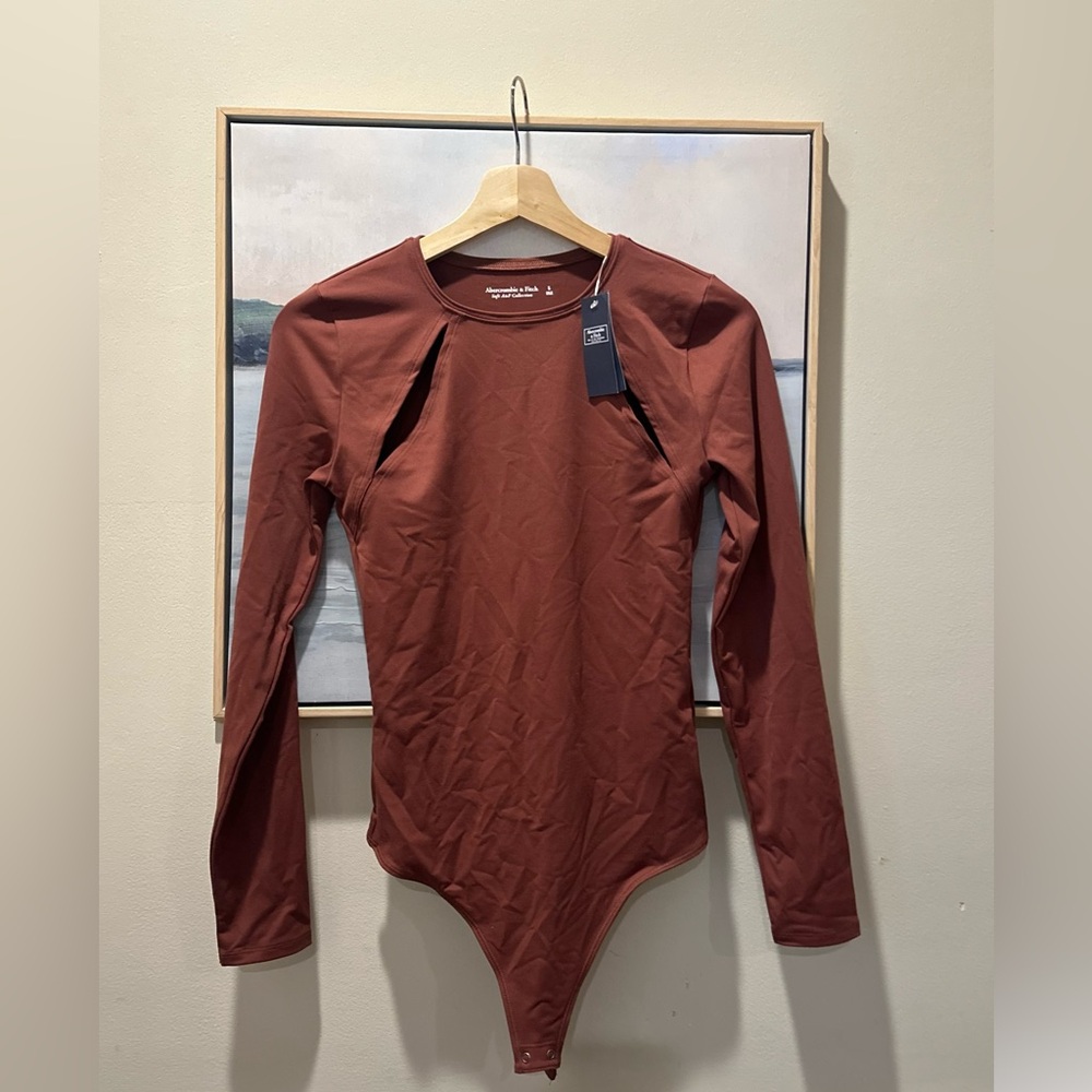Abercombie & Finch long sleeve bodysuit - Picture 2 of 3